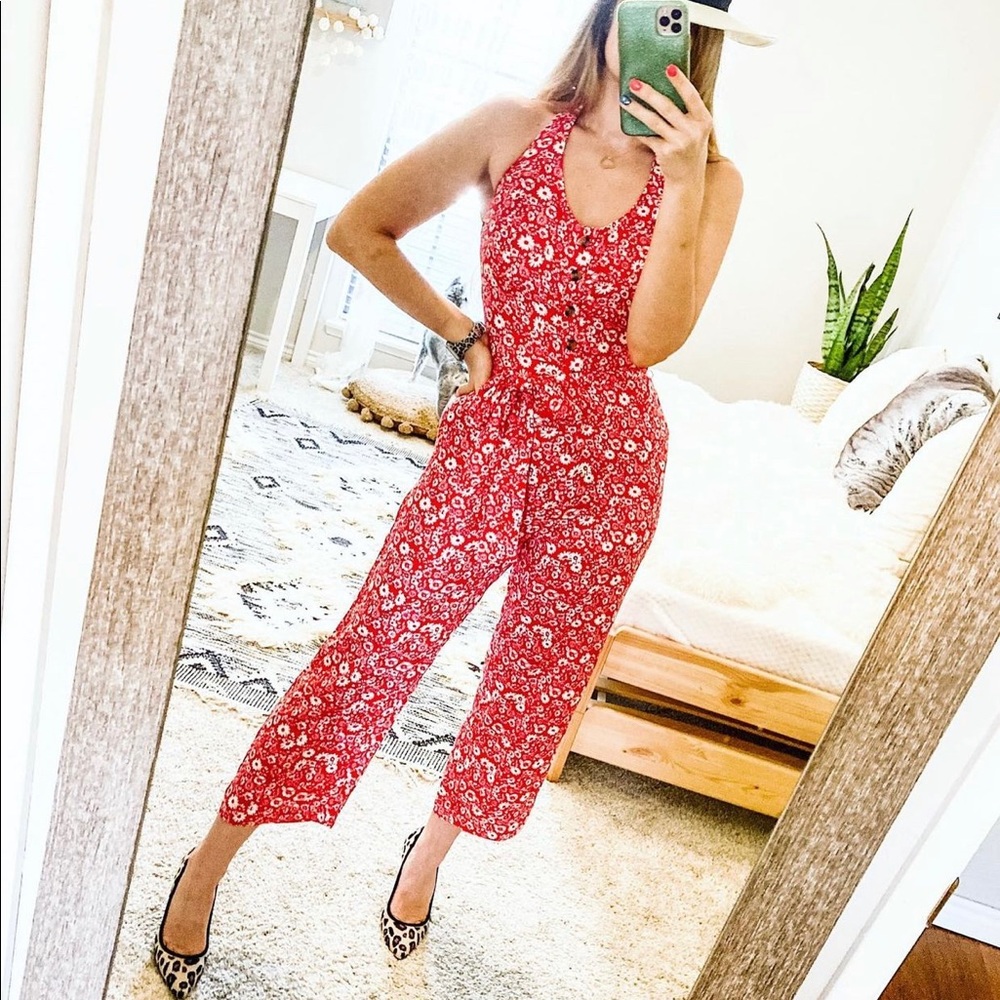 NWT Red Floral Halter Jumpsuit sz S